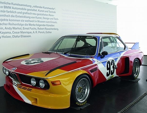 BMW 3.0 CSL Art Car von Alexander Calder im BMW Museum 